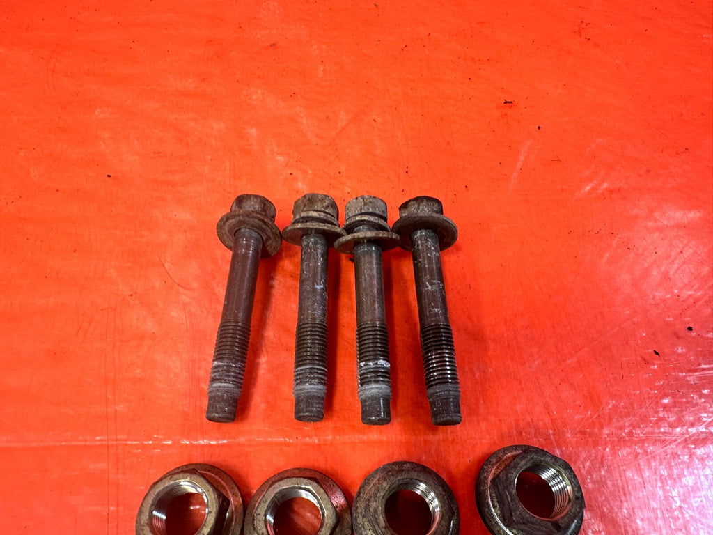 03 07 INFINITI G35 COUPE   REAR SUBFRAME CROSSMEMBER CARRIER BOLTS   OEM 2982