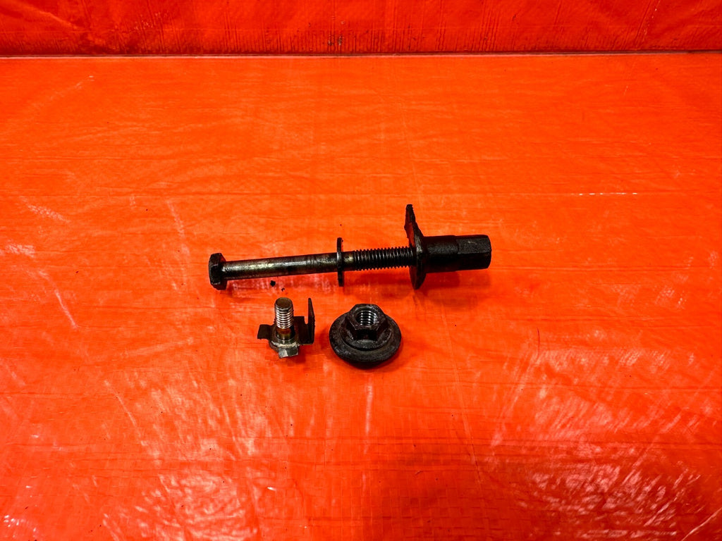 97 01 HONDA PRELUDE   AUTOMATIC TRANSMISSION SHIFTER BOLTS HARDWARE OEM 2630