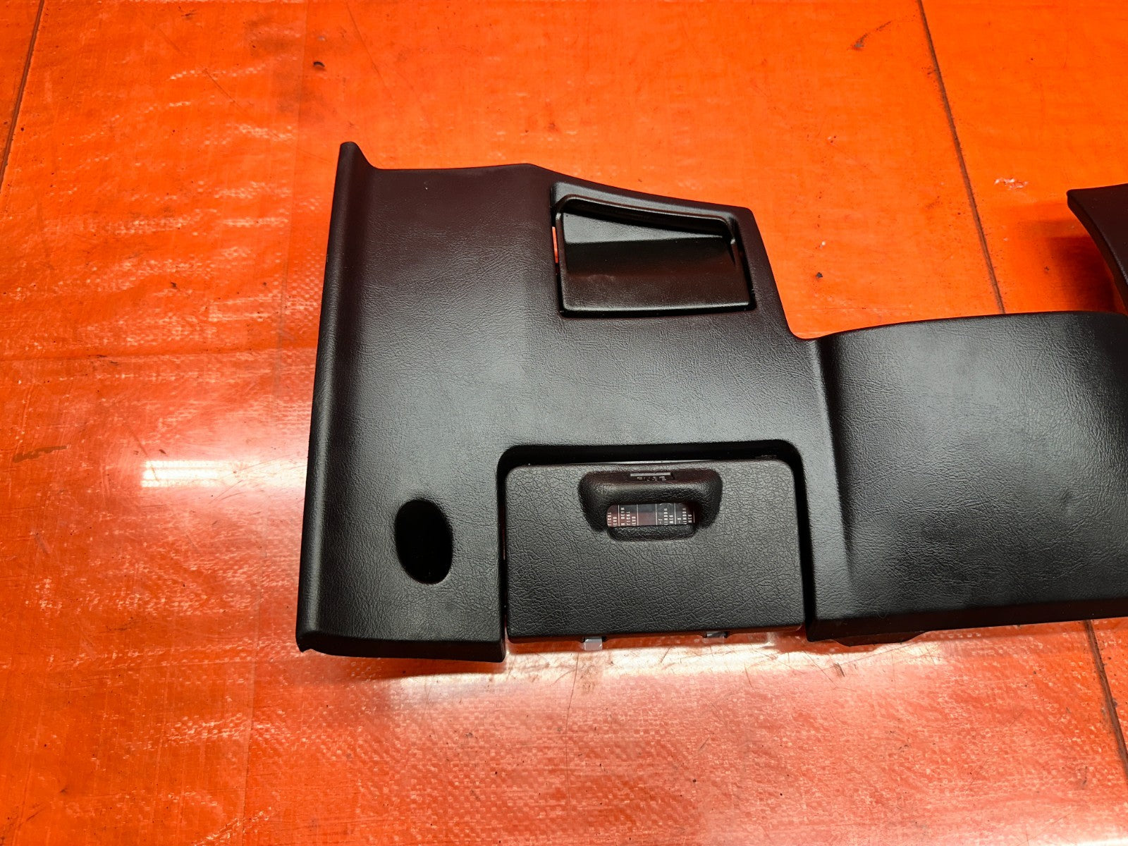 94 01 ACURA INTEGRA DRIVER KNEE BOLSTER DASH TRIM PANEL OEM #3315