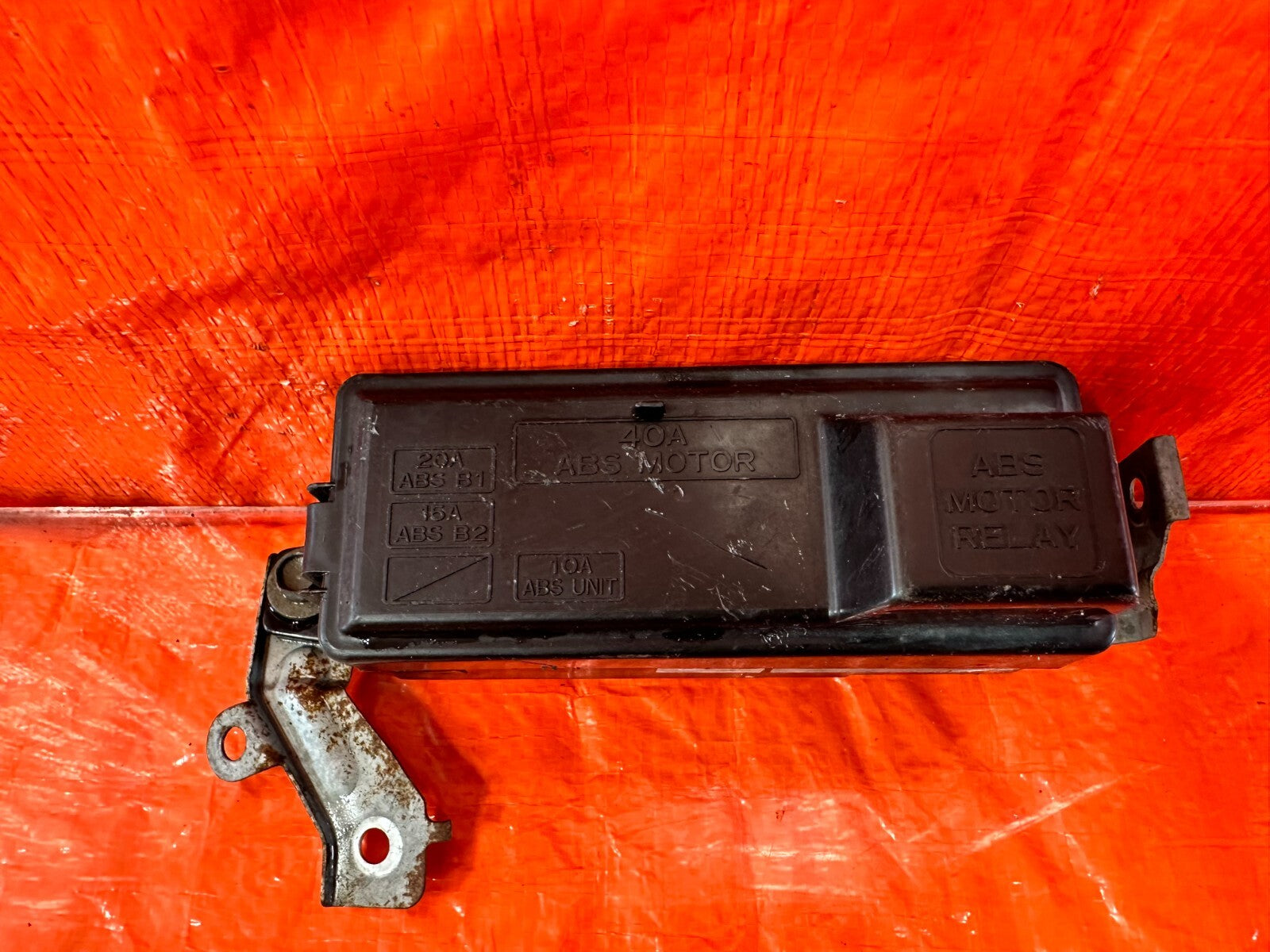 94 01 ACURA INTEGRA   ABS PUMP CONTROL MODULE   FUSE BOX   OEM #2745
