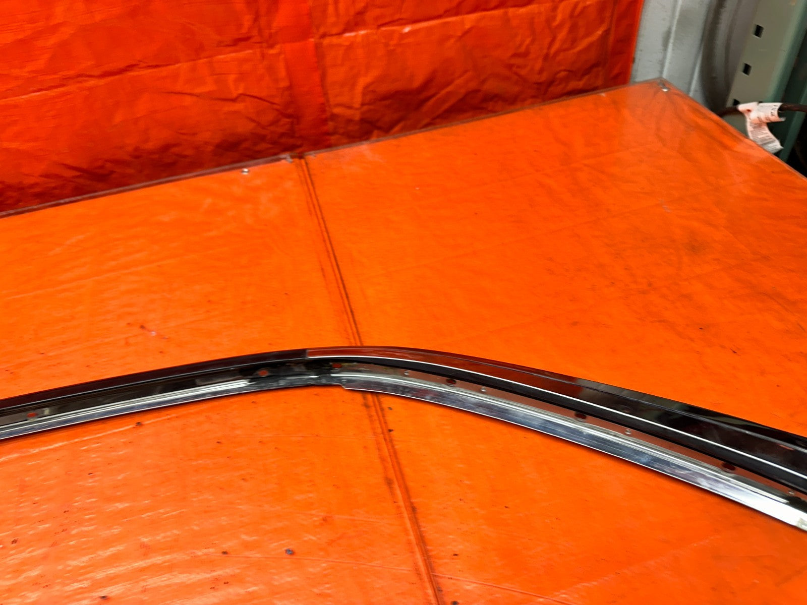 94-01 ACURA INTEGRA 4D LEFT DRIVER ROOF GLASS TRIM DRIP RETAINER OEM #3406