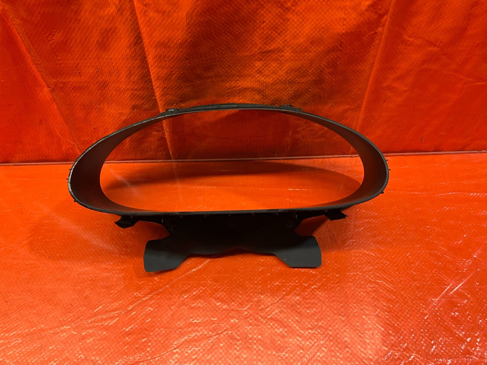 94   01 ACURA INTEGRA   INSTRUMENT GAUGE CLUSTER BLACK BEZEL PLASTIC TRIM #1597