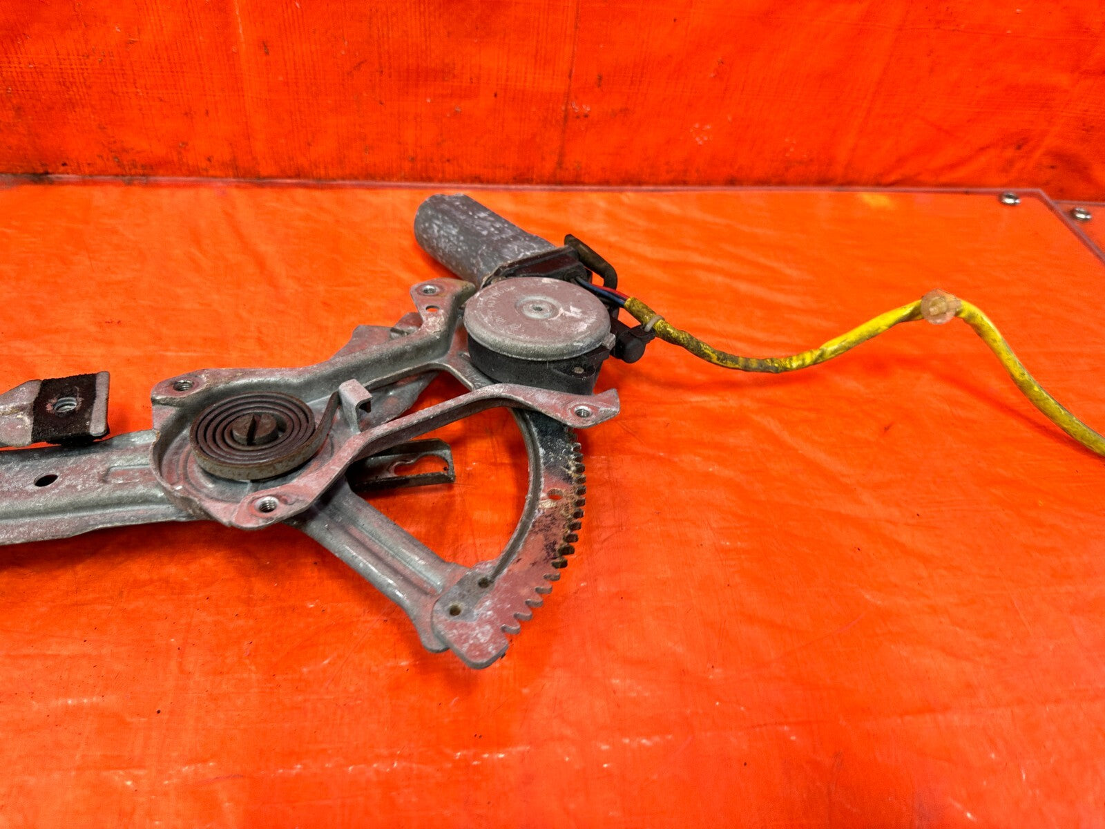 93 97 HONDA DEL SOL   PASSENGER RIGHT   WINDOW REGULATOR W/ MOTOR   OEM #2953