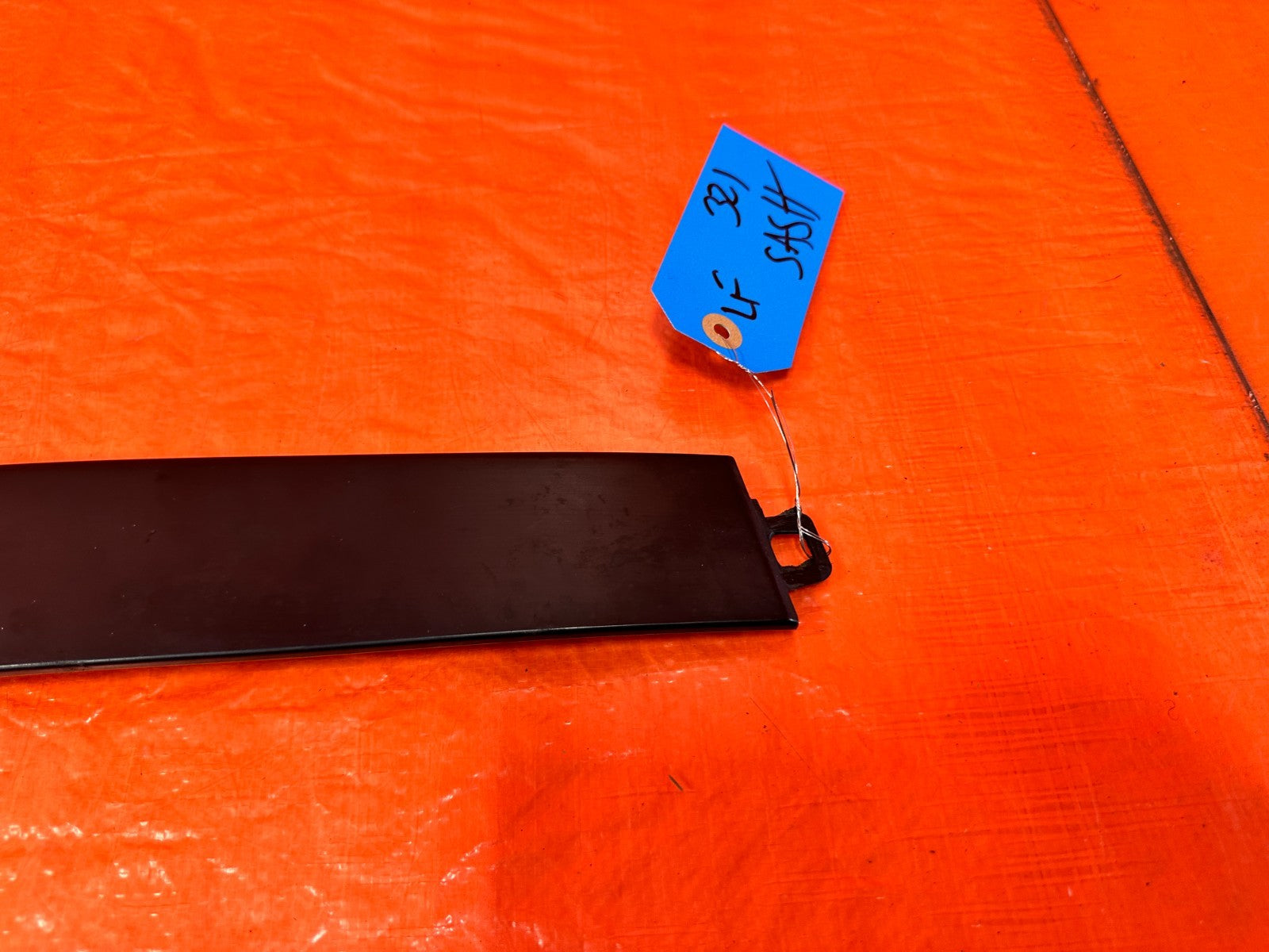 09 14 ACURA TSX   DRIVER LEFT FRONT DOOR SASH TRIM MOLDING   OEM #3212