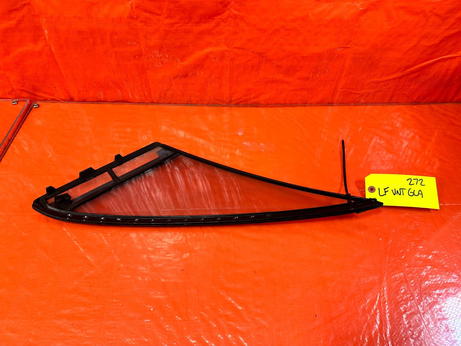 93 97 HONDA DEL SOL   DRIVER LEFT FRONT   DOOR VENT GLASS   OEM FACTORY #2725