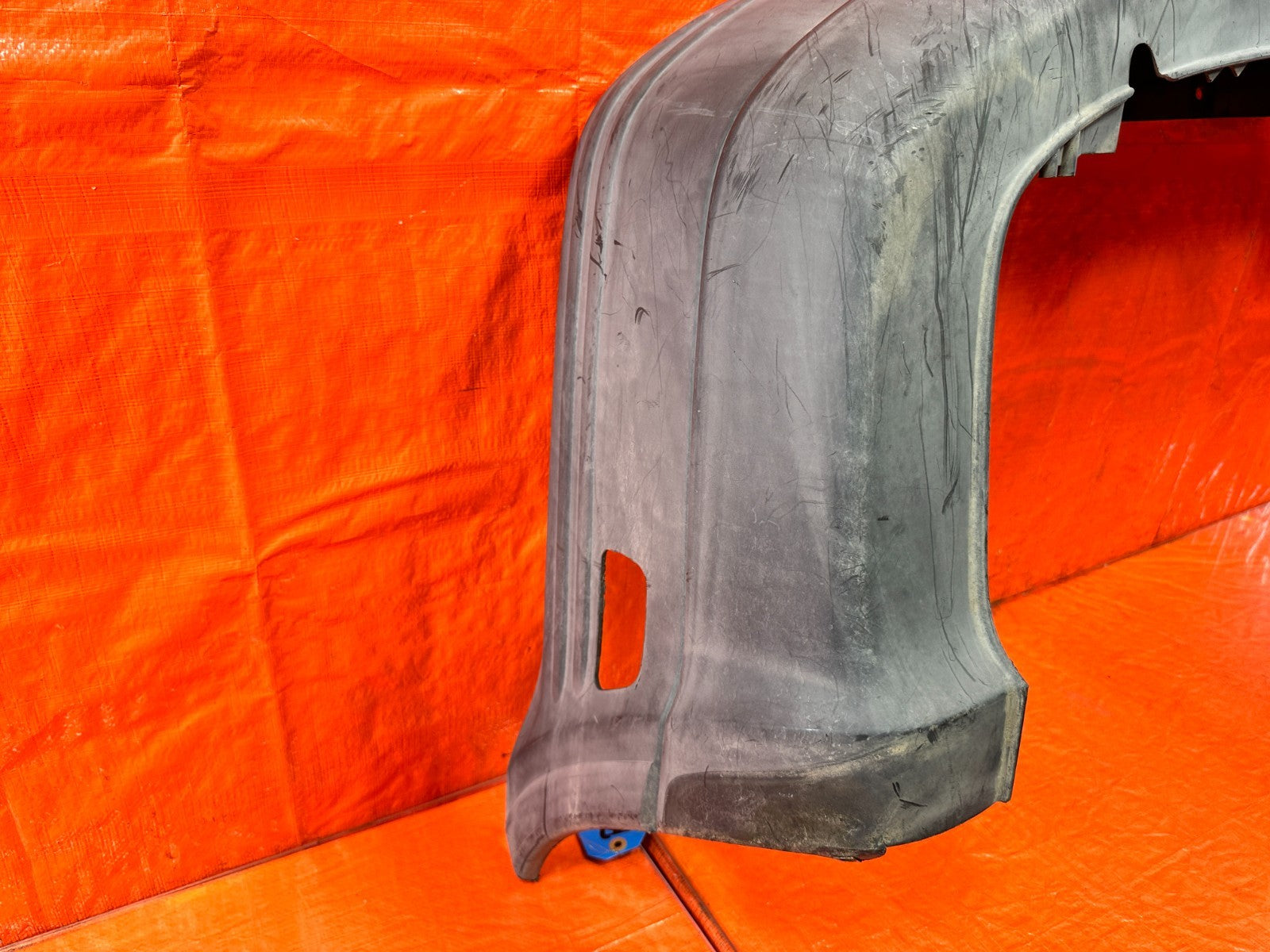 97 01 HONDA CR V CRV   REAR BUMPER COVER   OEM FACOTRY OE #30118