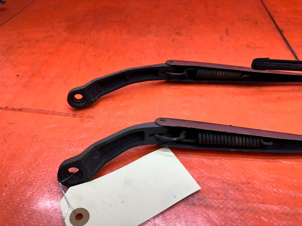94-01 ACURA INTEGRA FRONT WINDSHIELD WIPER ARMS PAIR DRIVER PASSENGER OEM #3498