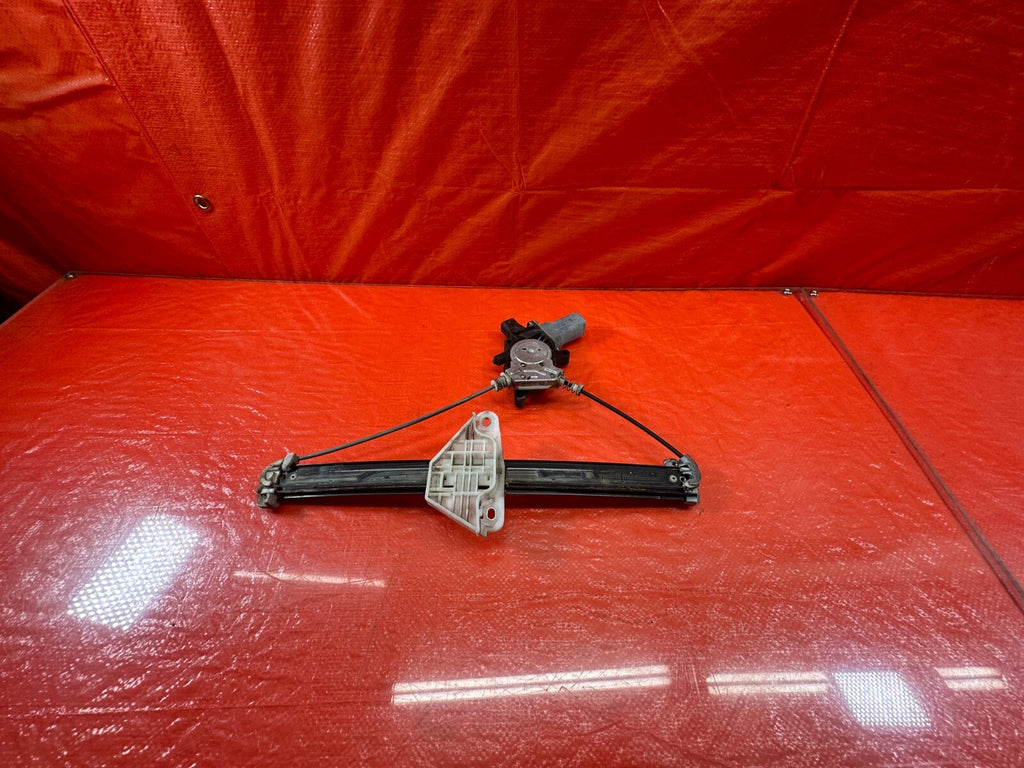 04 08 ACURA TSX   DRIVER LEFT REAR   WINDOW REGULATOR W/ MOTOR   OEM #2054