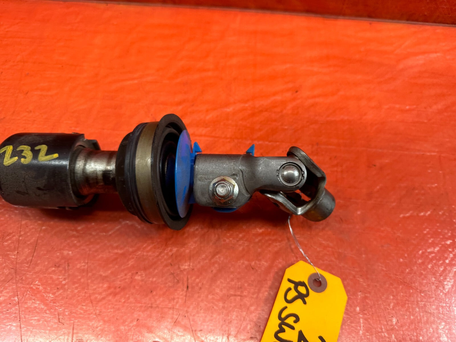 08 15 INFINITI G37 & Q60 COUPE POWER STEERING SWIVEL YOKE U JOINT SHAFT OEM 2323