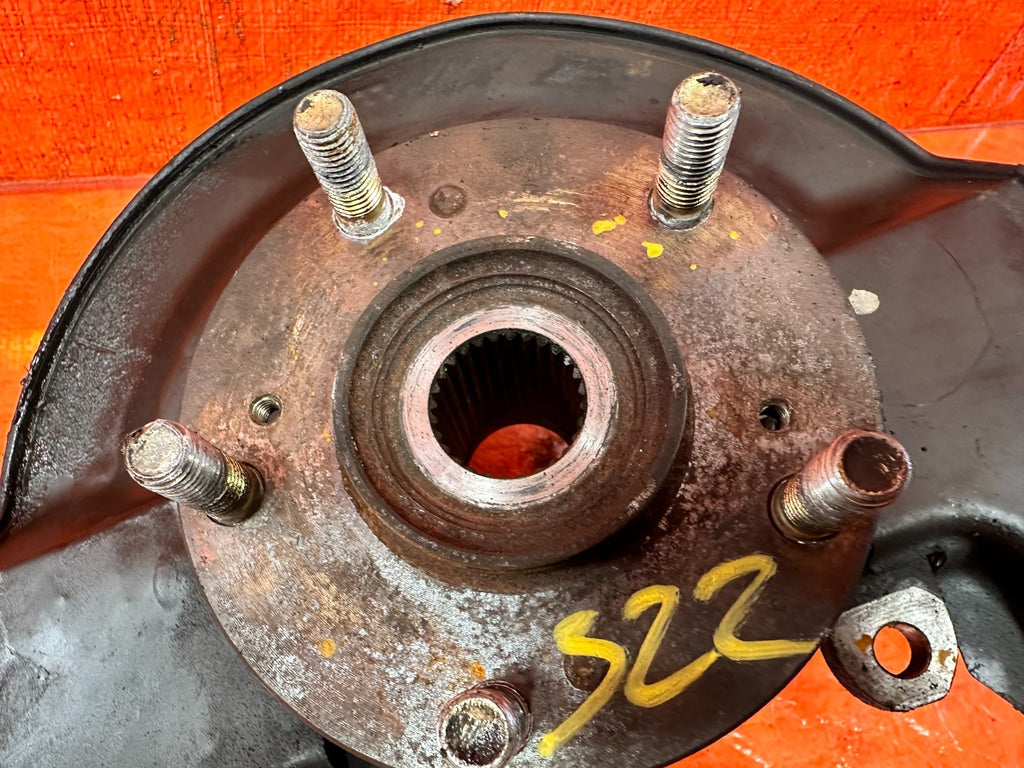 04 08 ACURA TSX   PASSENGER RIGHT FRONT SPINDLE KNUCKLE HUB   OEM FACTORY #3224