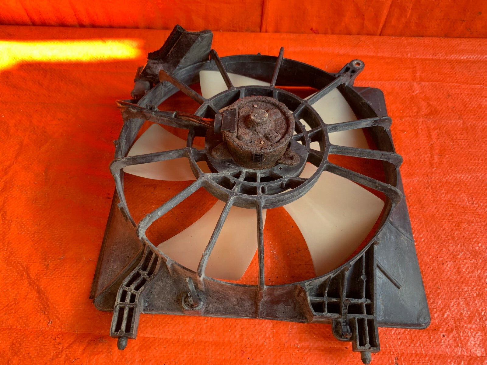 OEM 2004 04 ACURA RSX TYPE S   K20A2 RADIATOR COOLING FAN 5 BLADE MODEL0
