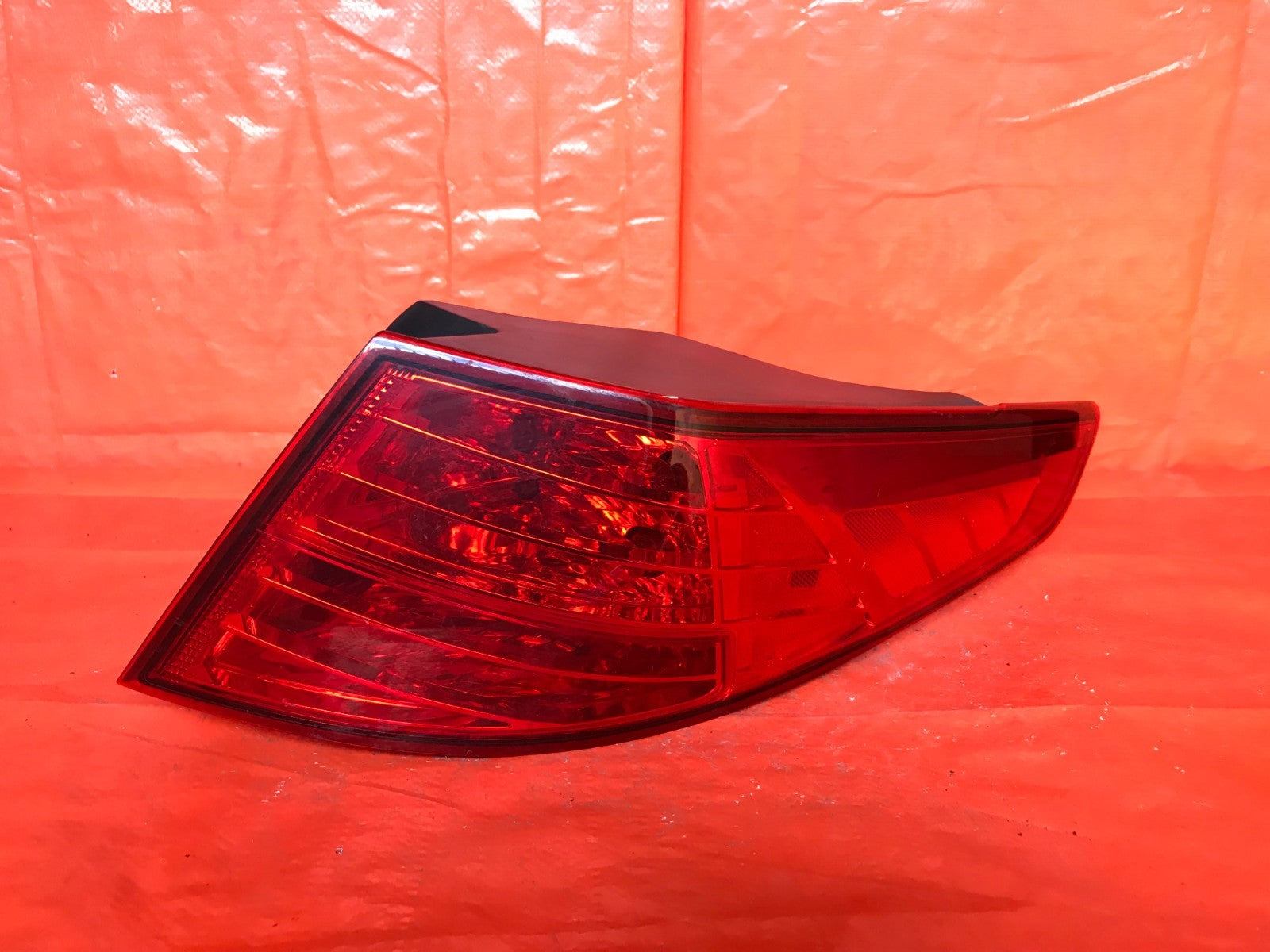 OEM 2011 2012 2013 KIA OPTIMA LX MODEL   PASSENGER RIGHT OUTER TAIL LIGHT LAMP0