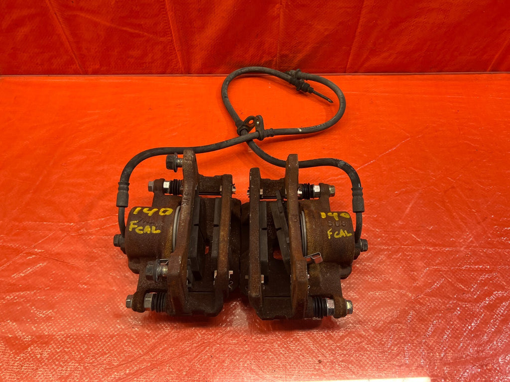 02 06 ACURA RSX TYPE S   FRONT BRAKE CALIPER SET CALIPERS LEFT AND RIGHT OEM 1409