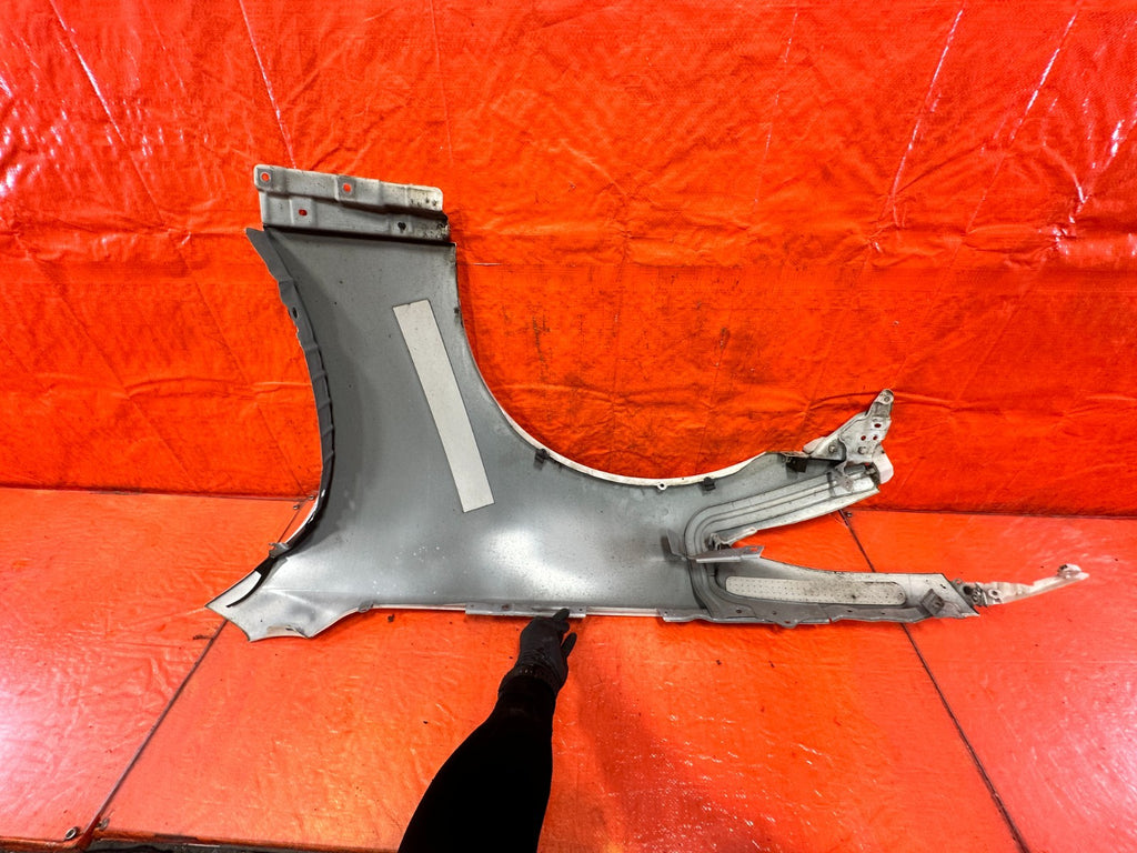 08 15 INFINITI G37 Q60 COUPE CONVERTIBLE RIGHT PASSENGER FRONT FENDER #32913