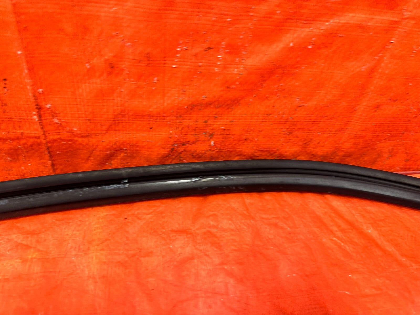 96 00 HONDA CIVIC SEDAN   DRIVER LEFT REAR   WINDOW GLASS RUN CHANNEL OEM #2976