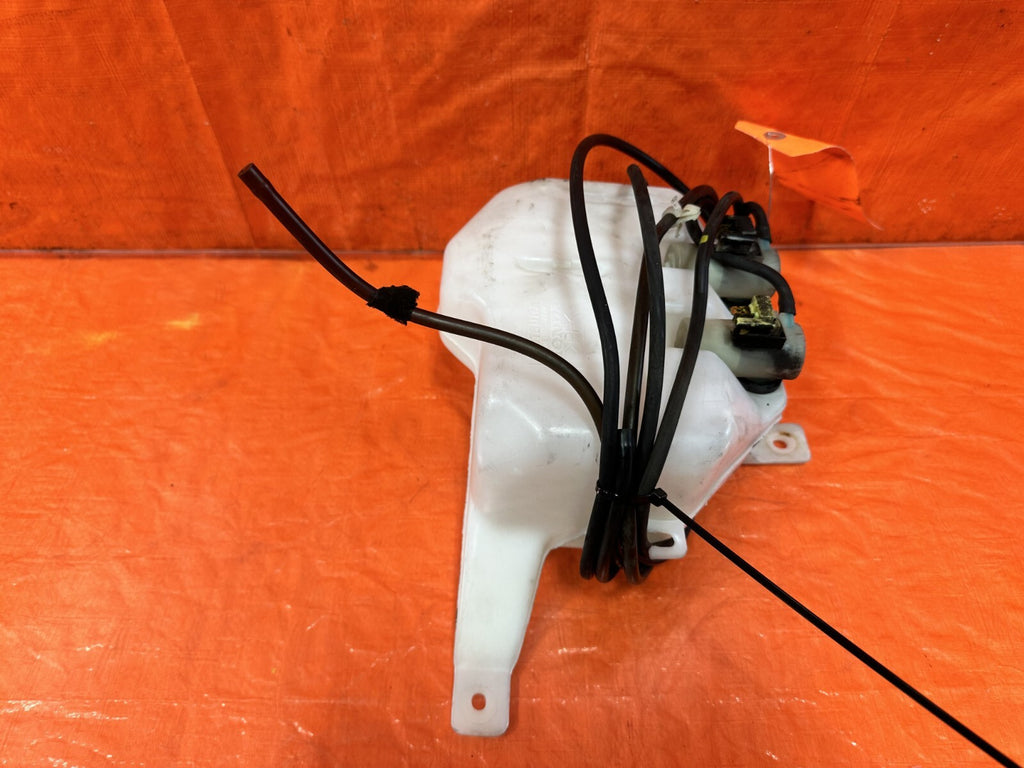 02 06 ACURA RSX TYPE S   WINDSHIELD WIPER RESERVOIR W/ MOTOR   OEM OE #2715