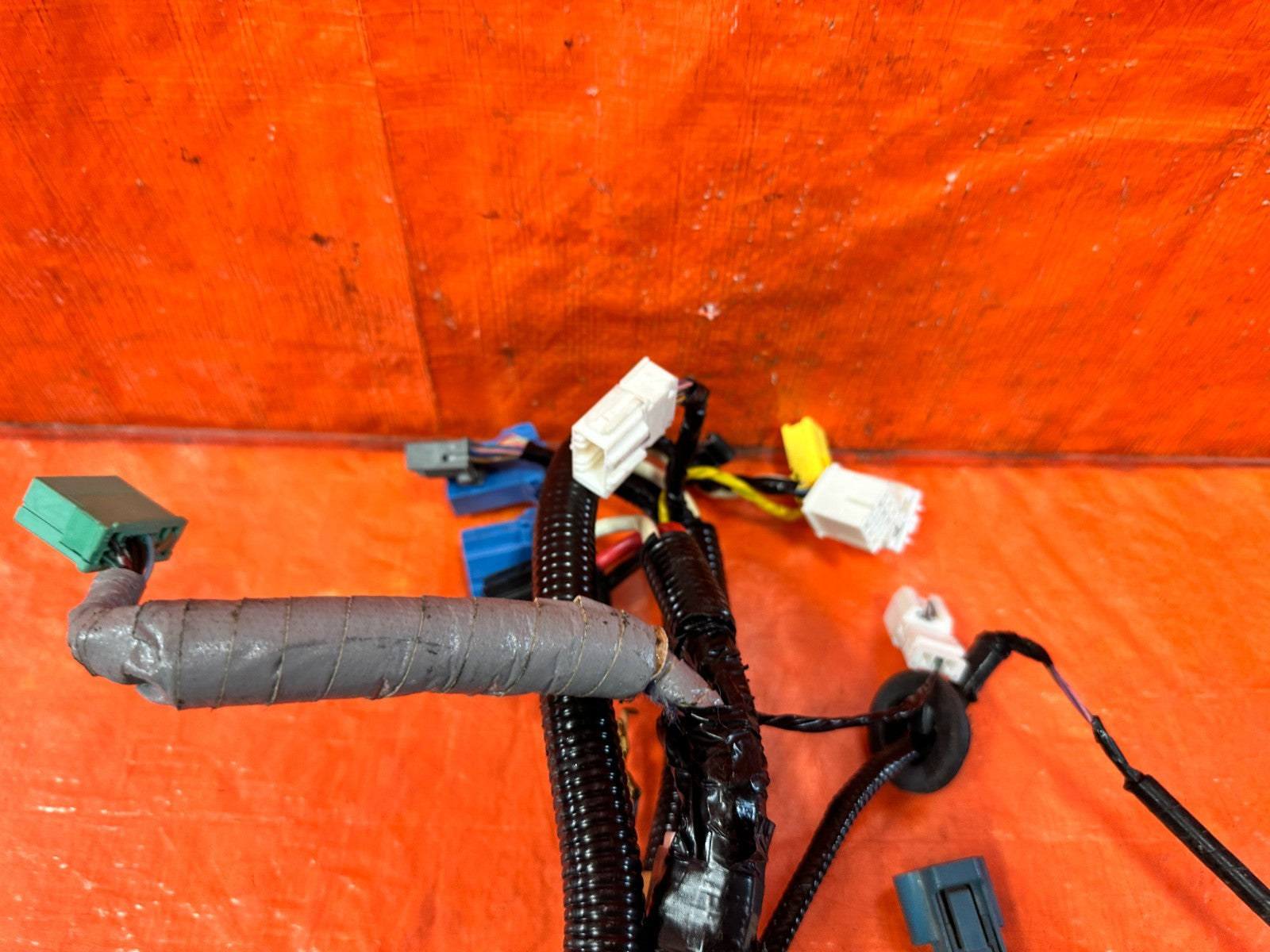 11 14 ACURA TSX PASSENGER RIGHT ENGINE BAY WIRE HARNESS CONNECTS TO ABS OEM 3057