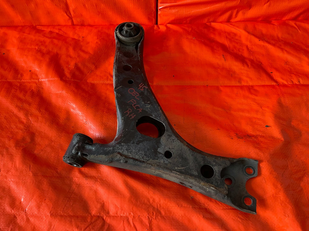 00 05 TOYOTA CELICA GT & GT S   PASSENGER RIGHT   FRONT   LOWER CONTROL ARM OEM0
