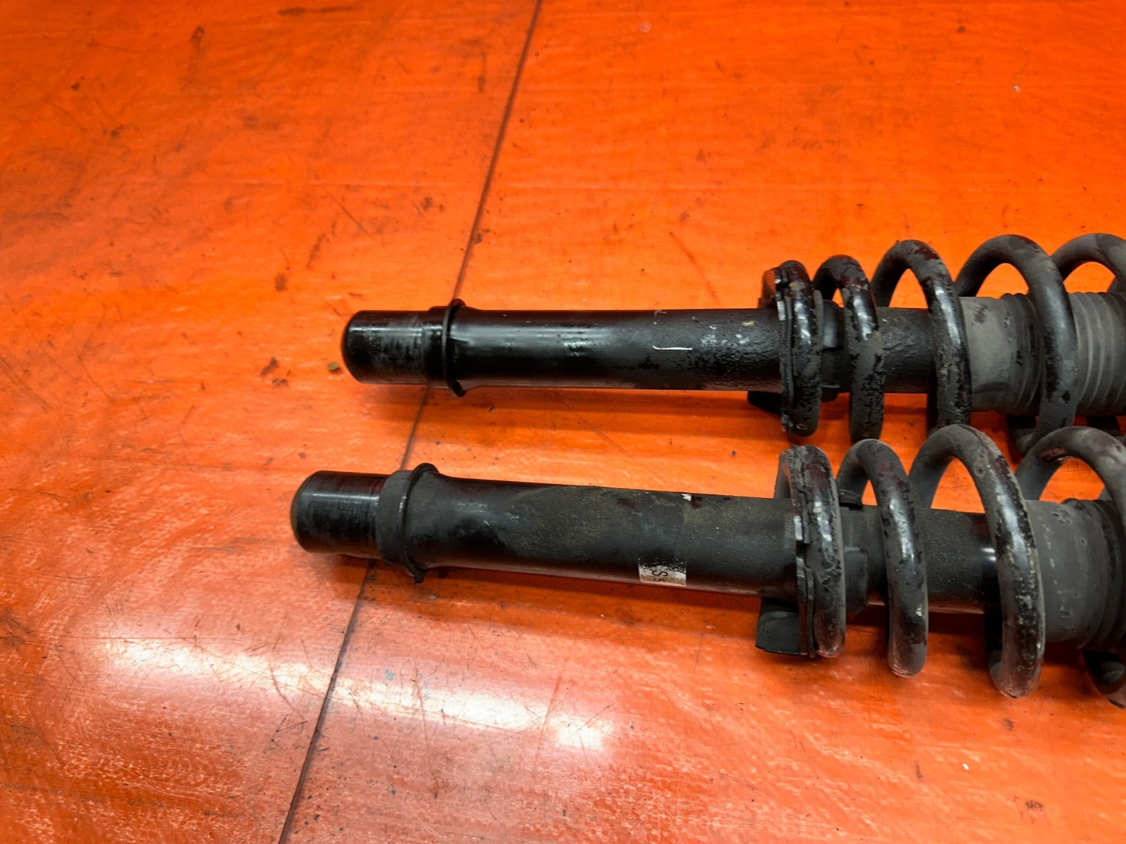 04-05 ACURA TSX 2.4L FRONT STRUT SHOCK ABSORBER ASSEMBLY PAIR OEM #33813