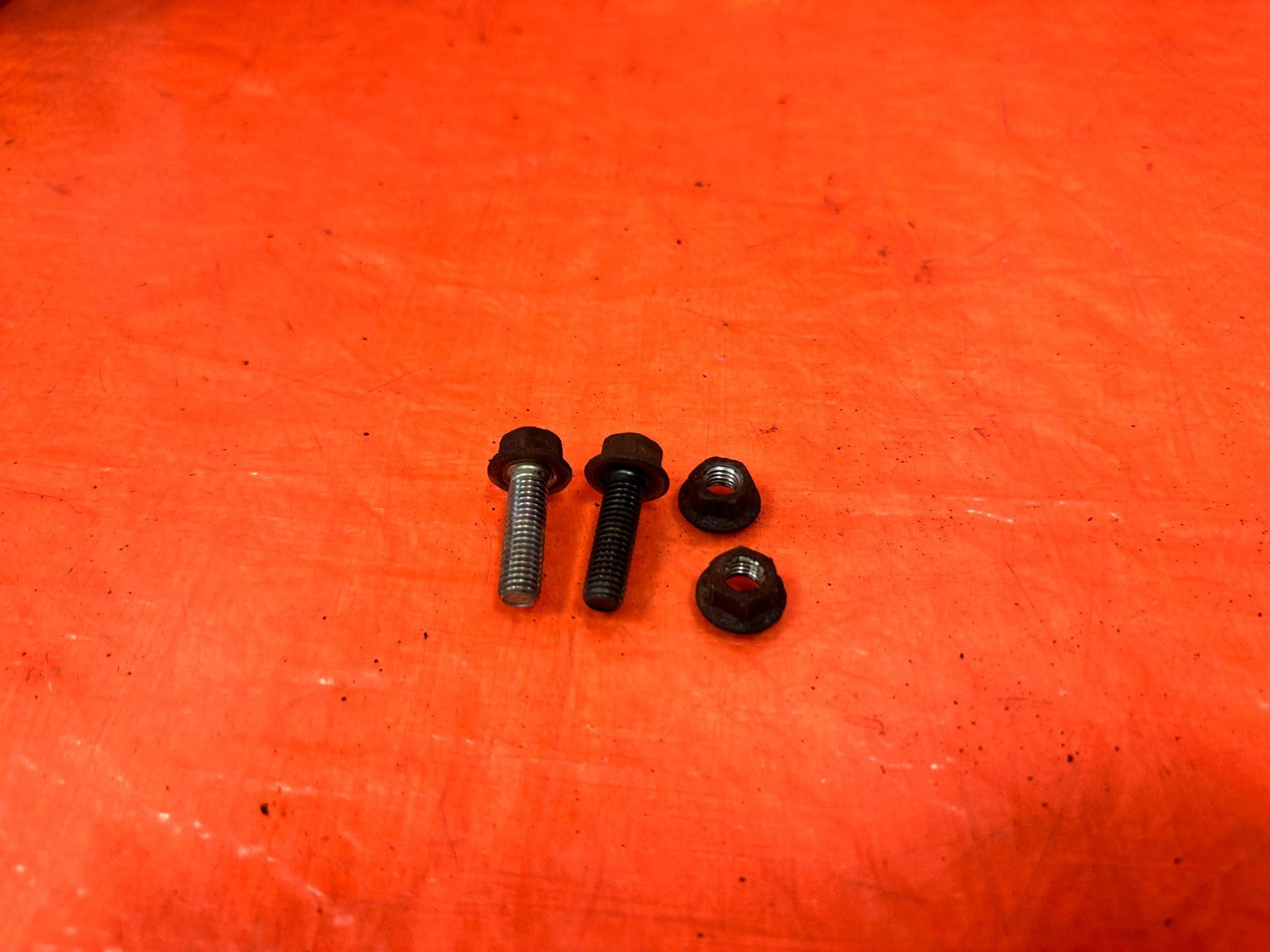 09 14 ACURA TSX   K24Z3 2.4L 4 CYLINDER EXHAUST MANIFOLD BOLTS HARDWARE OEM 3051