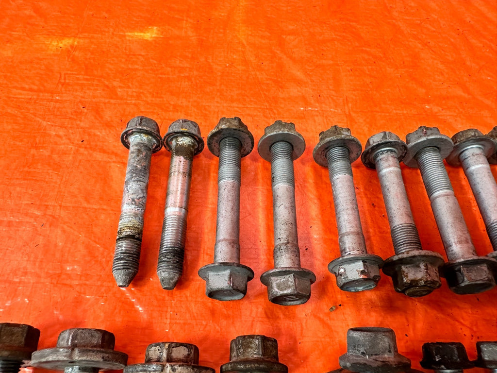 08 15 INFINITI G37 Q60   REAR TRAILING ARM CASTER CAMBER BOLTS HARDWARE OEM 3204