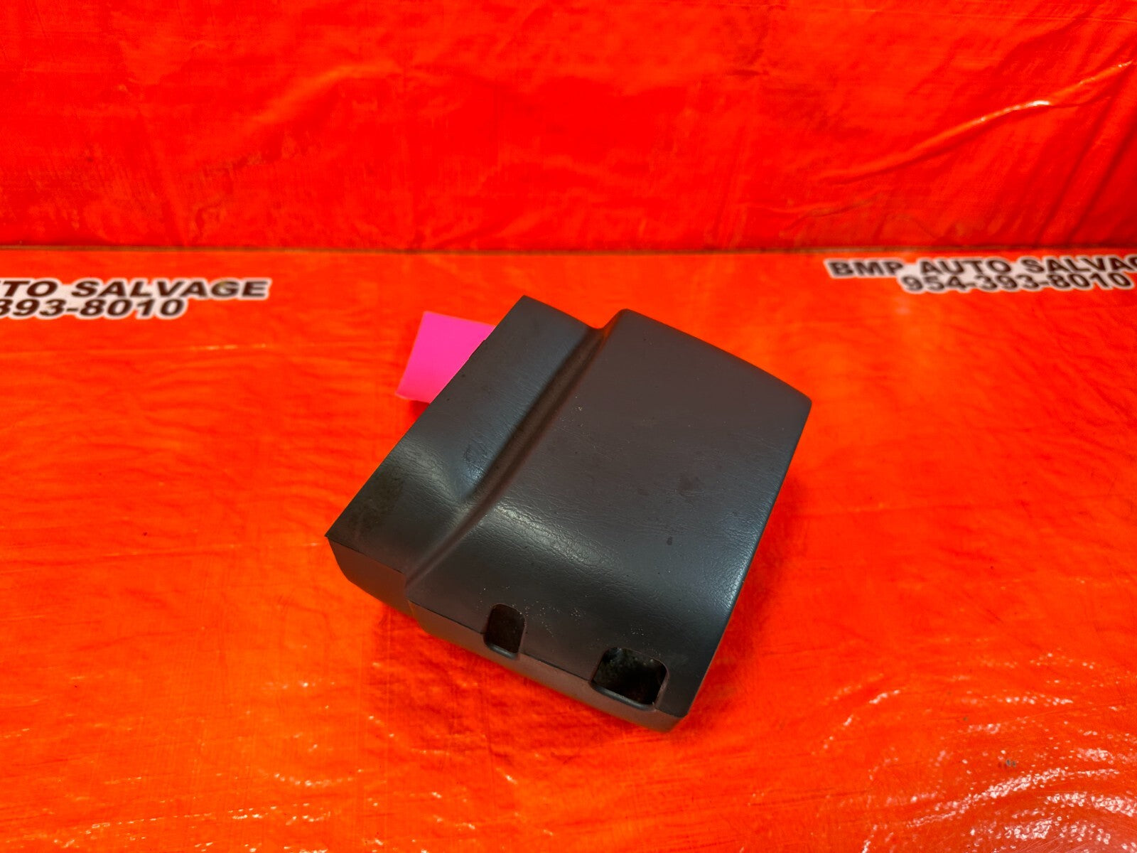 1996 96 TOYOTA TACOMA   KEY IGNITION STEERING COLUMN COVER TOP BOTTOM   OEM #2496