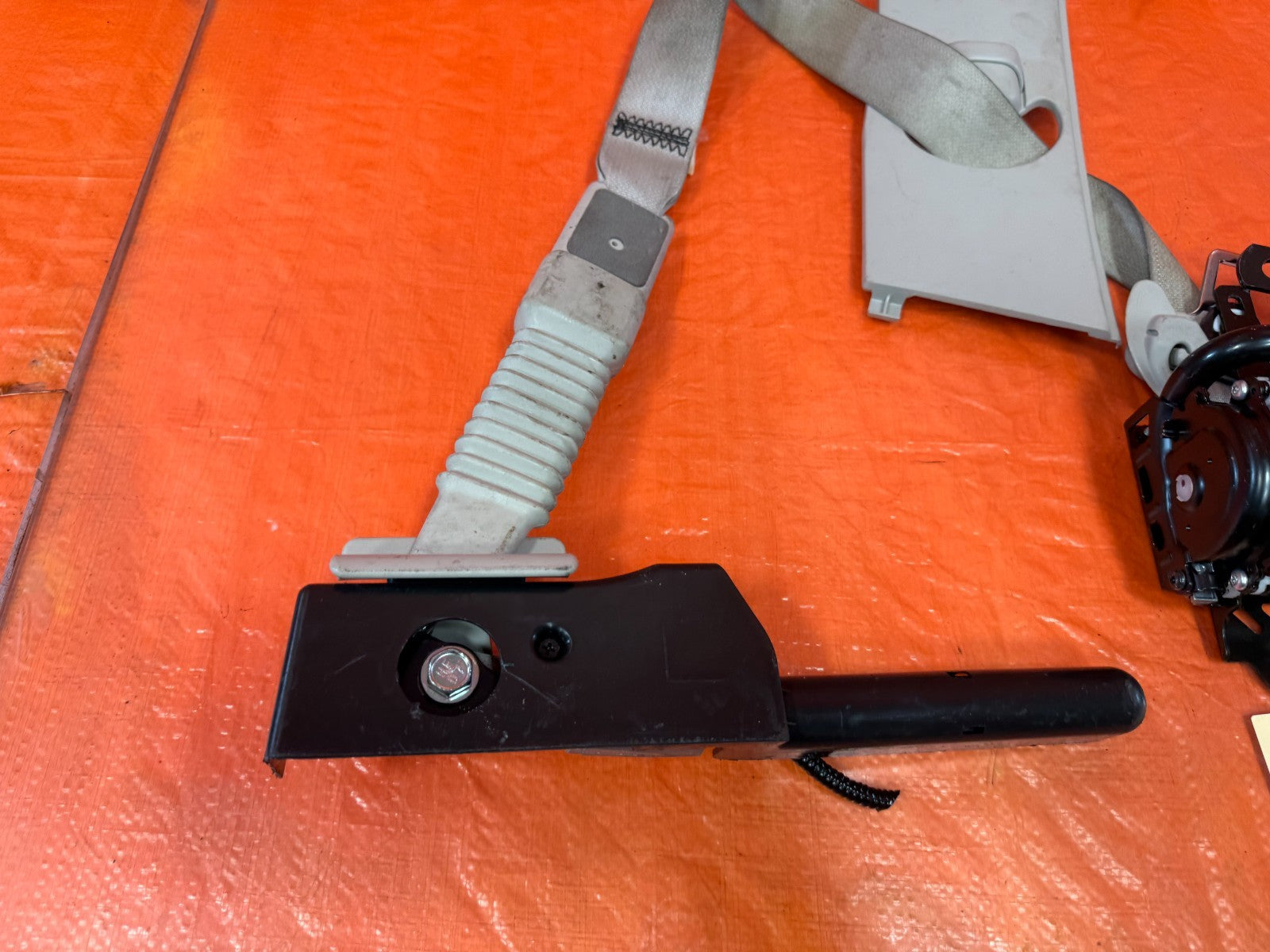14 23 INFINITI Q50 LEFT & RIGHT FRONT SEAT BELTS SAFETY BELT TAN OEM FACTORY11