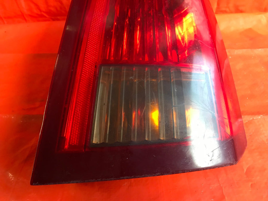OEM 2004 04 CADILLAC CTS PASSENGER RIGHT TAIL LIGHT LAMP R RH1