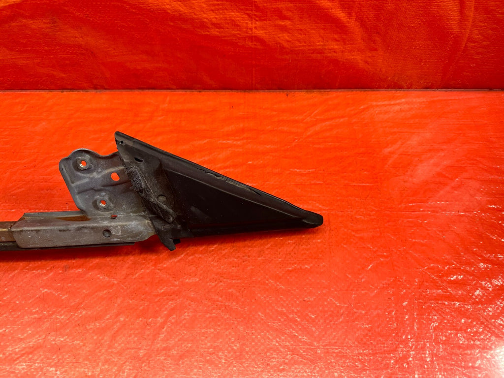 00 09 HONDA S2000   DRIVER LEFT   DOOR WINDOW GLASS PLACEMENT HOLDER OEM 2251