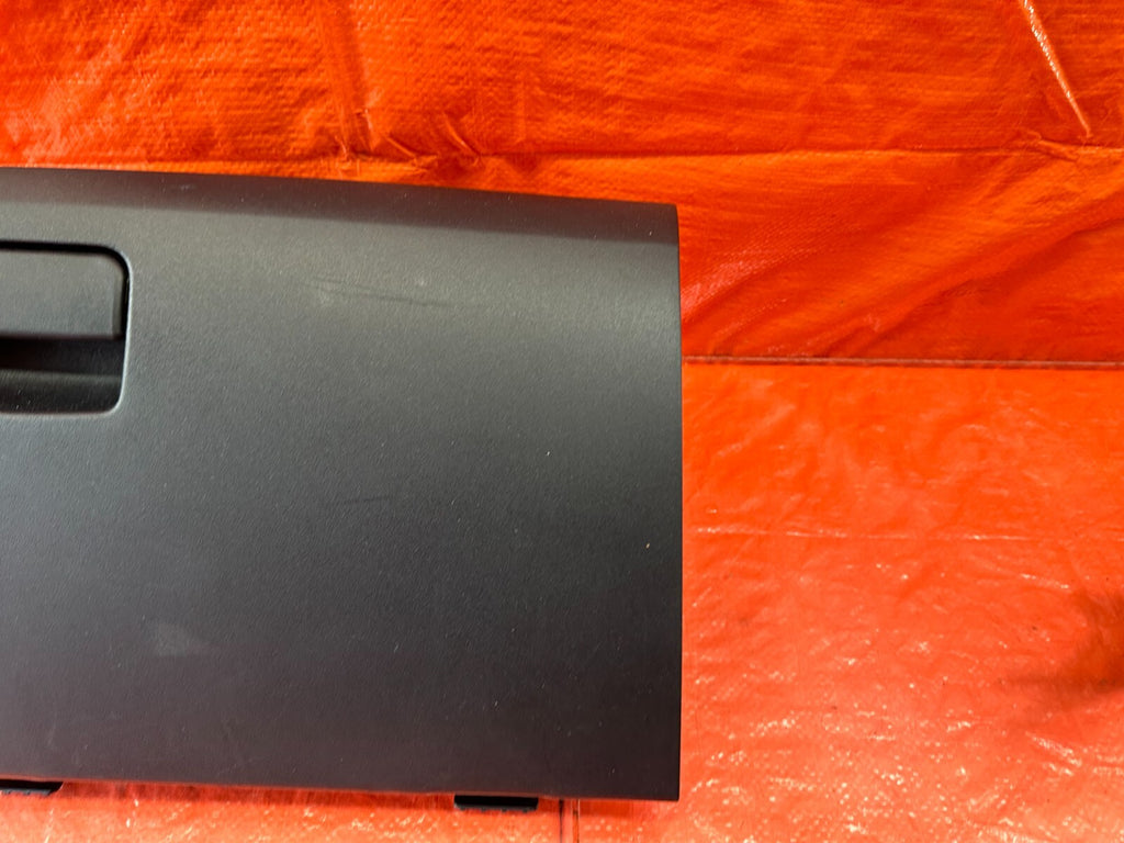 11 15 LANCER EVOLUTION X 10   GLOVE BOX   LEATHER INTERIOR MODELS   OEM #2063