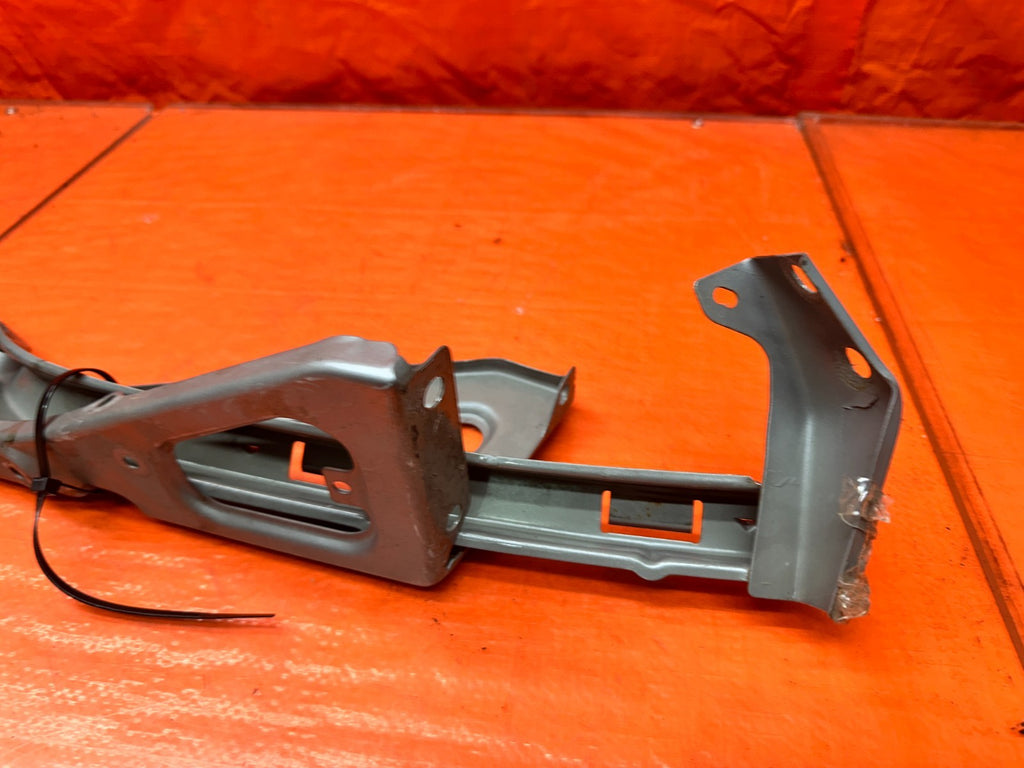 00 03 HONDA S2000 AP1 2.0L LEFT DRIVER HEADLIGHT FENDER BUMPER BRACKET OEM #3375