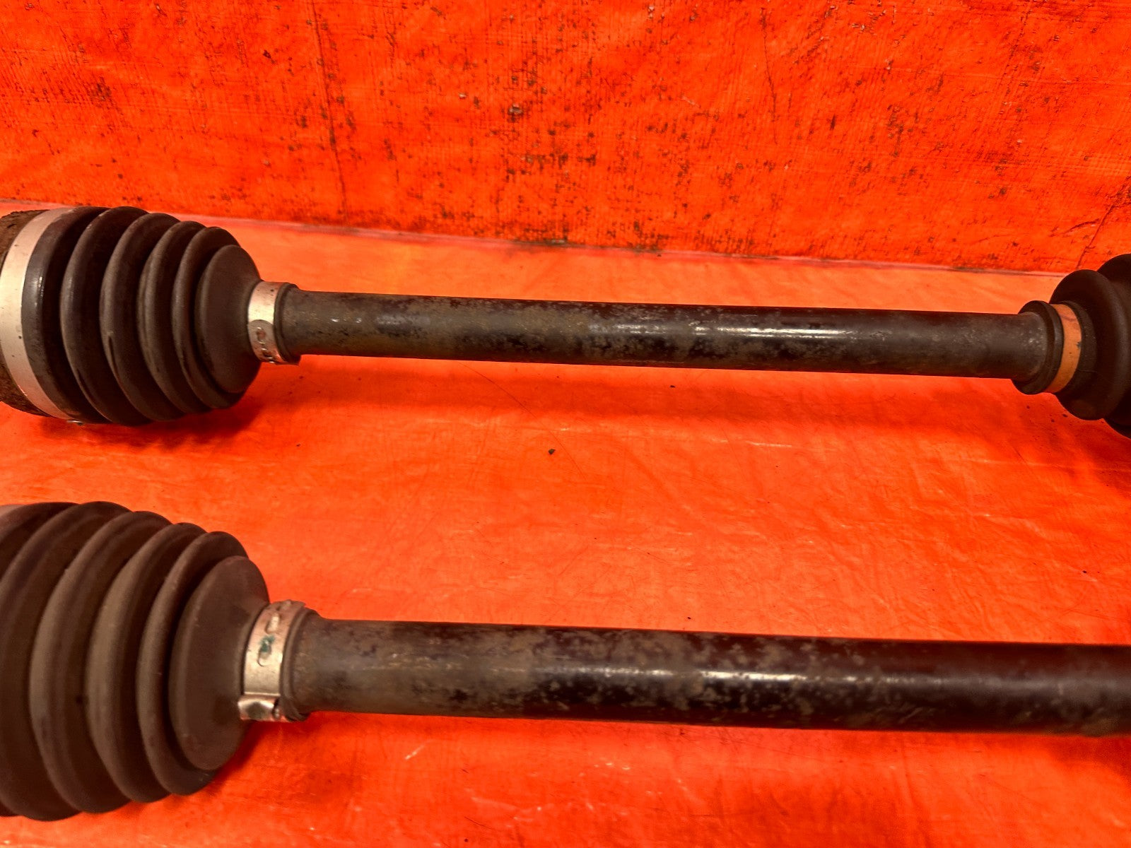 08 15 INFINITI G37 & Q60   LEFT & RIGHT   MANUAL STICK SHIFT AXLES   OEM #3293