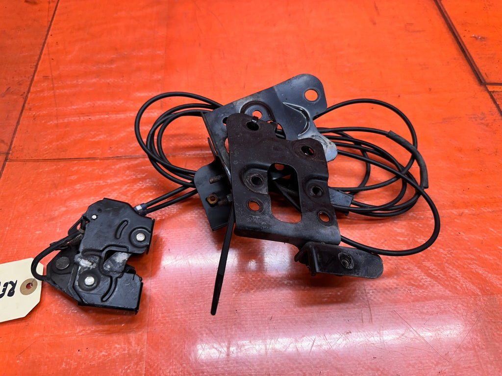14-15 INFINITI Q50 3.7L AWD FRONT HOOD LOCK LATCHES CATCH WITH RELEASE CABLE 3437