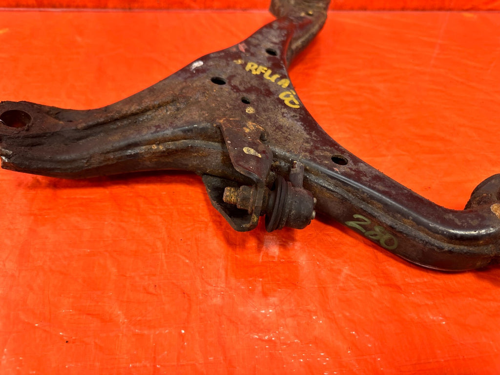 05 06 ACURA RSX   BASE   FRONT LOWER CONTROL ARMS   LEFT & RIGHT   CORE USE ONLY5