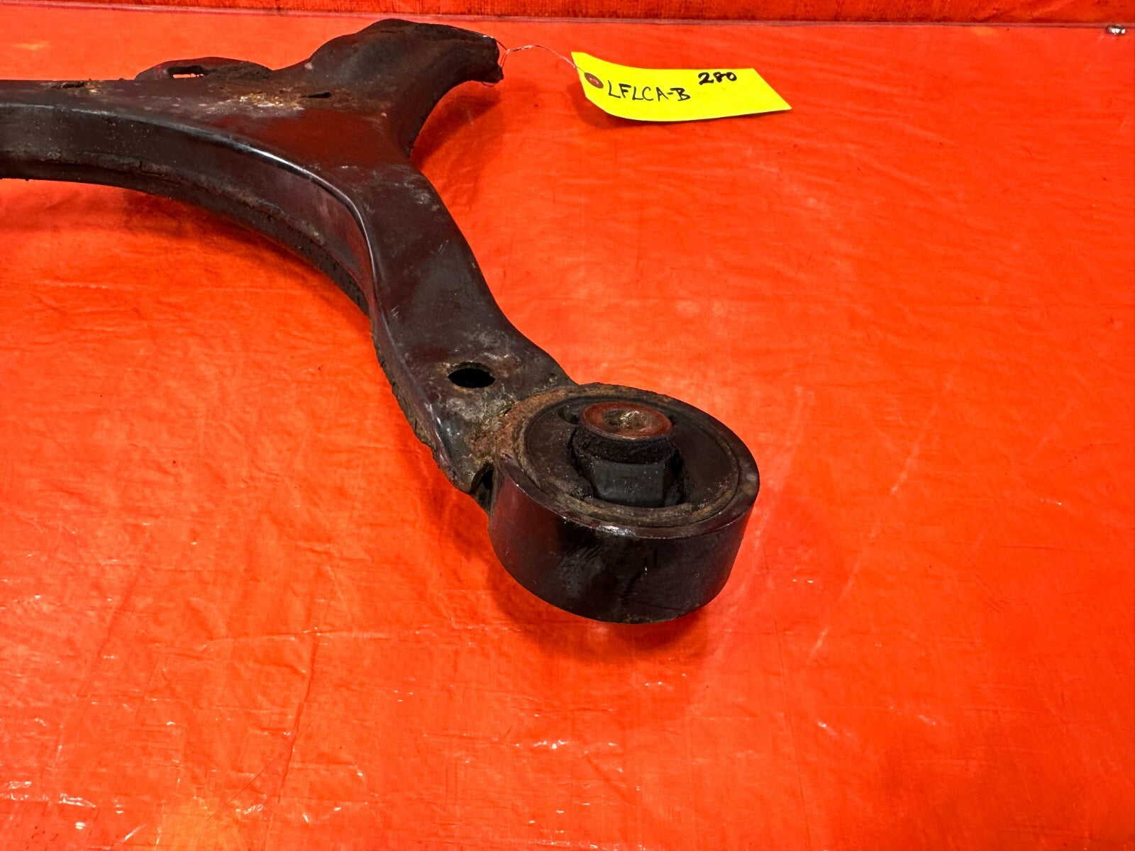 05 06 ACURA RSX   BASE   FRONT LOWER CONTROL ARMS   LEFT & RIGHT   CORE USE ONLY18
