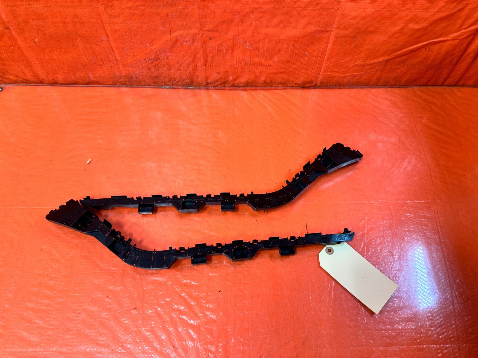 18 22 HONDA ACCORD 1.5L   LEFT AND RIGHT REAR BUMPER CLIPS RETAINERS OEM #3240
