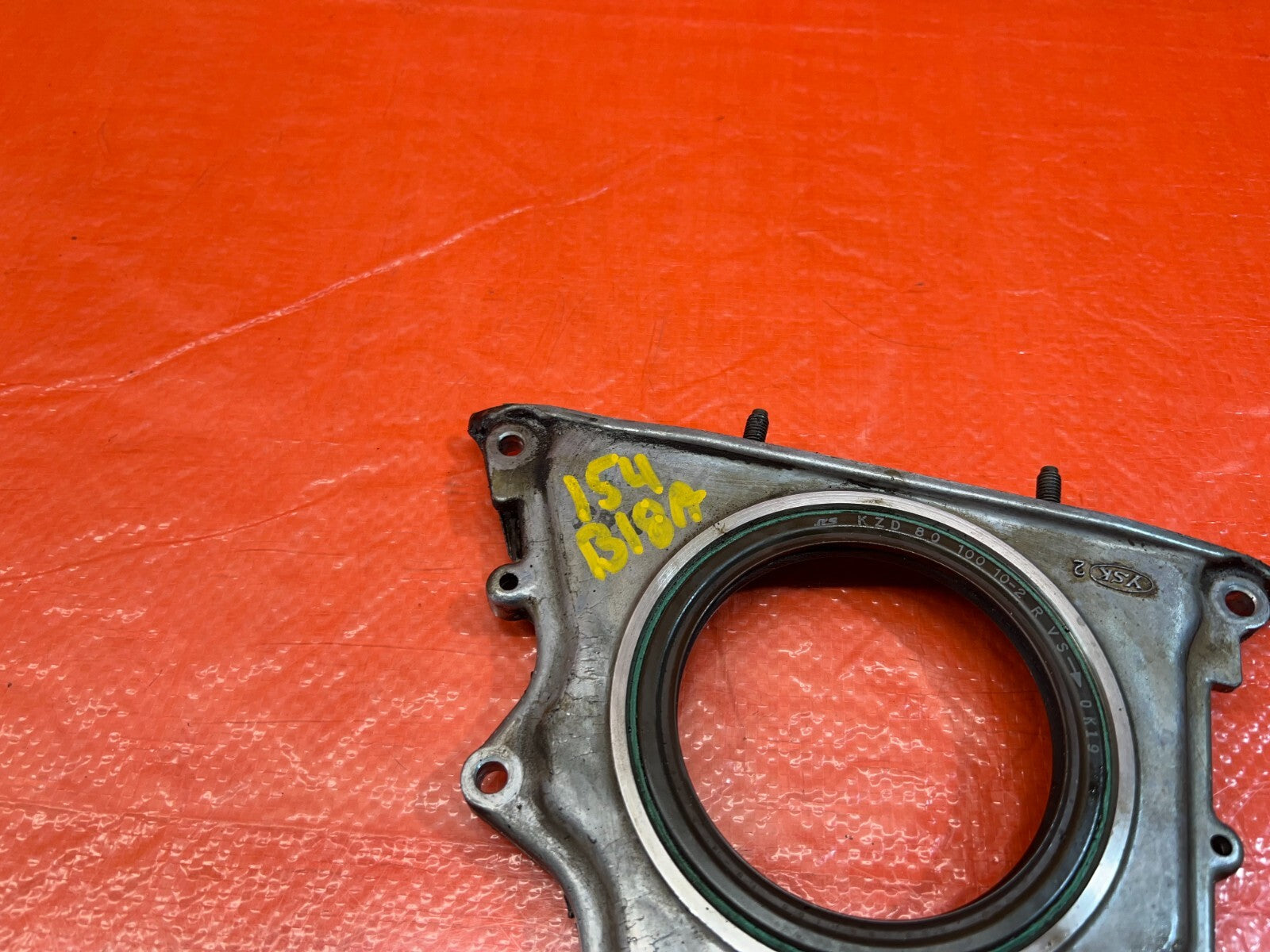 90 01 B16 B18 B20 B SERIES   RIGHT SIDE ENGINE MAIN SEAL COVER   B16A2 B18C1 OEM5
