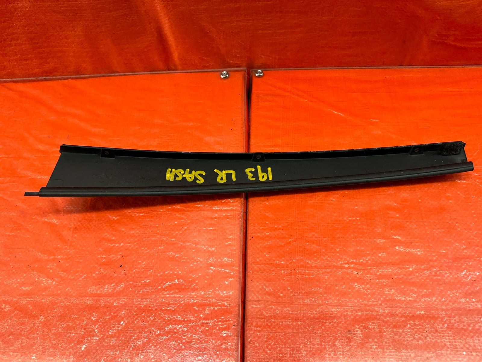 95 98 HONDA ODYSSEY   DRIVER LEFT REAR DOOR SASH TRIM   OEM FACTORY #19311