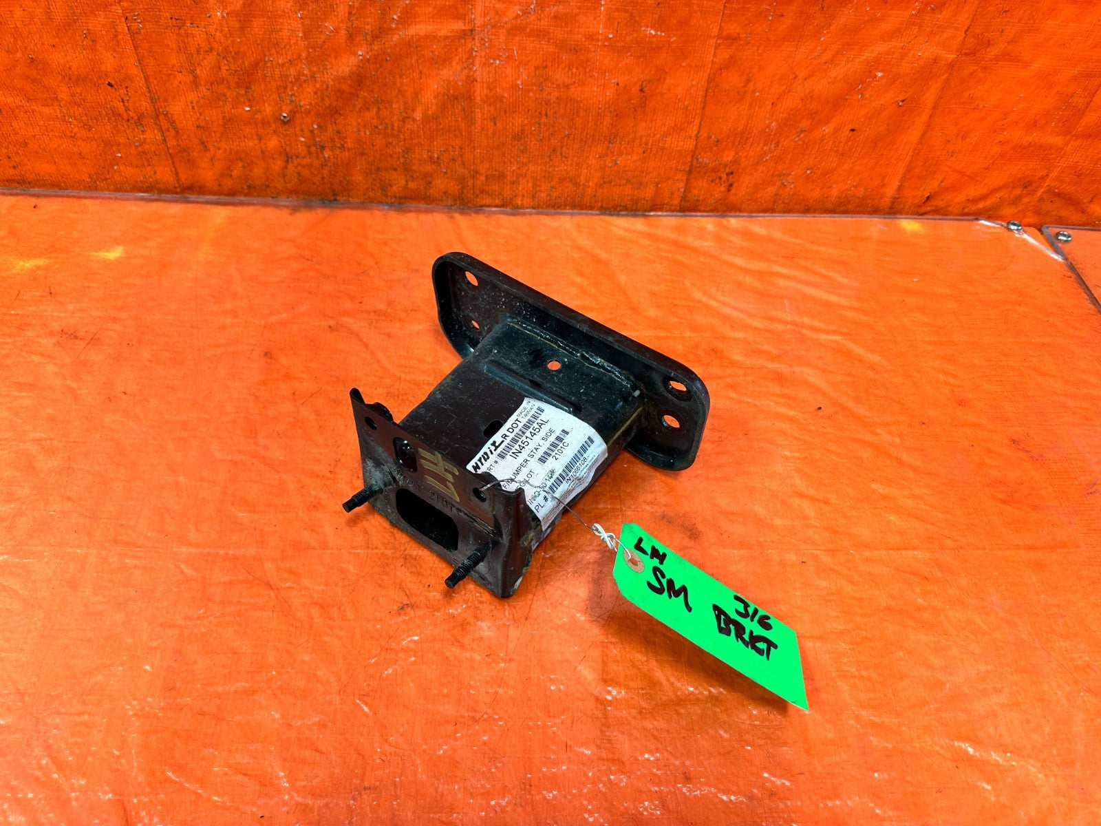 14 23 INFINITI Q50   DRIVER LEFT   FRONT CHASSIS RADIATOR SUPPORT FRAME RAIL 3160
