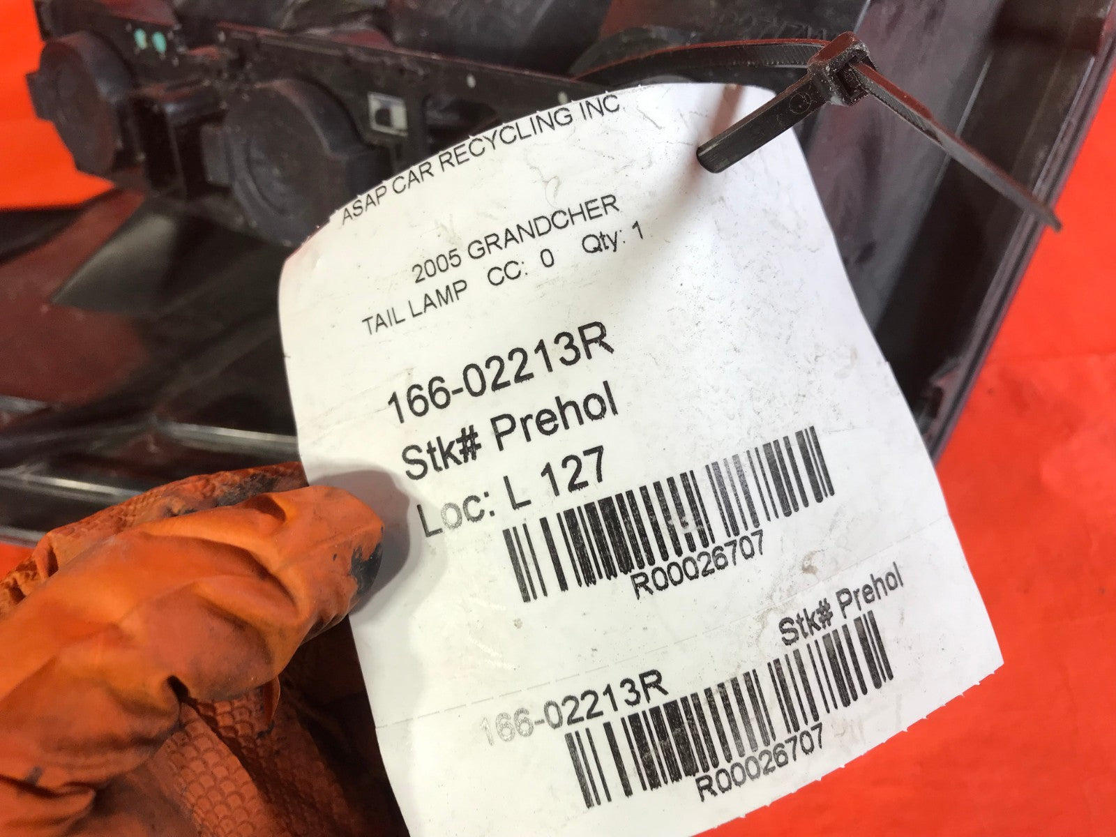 OEM 2005 2006 05 JEEP GRAND CHEROKEE PASSENGER RIGHT TAIL LIGHT LAMP 55156614AB10