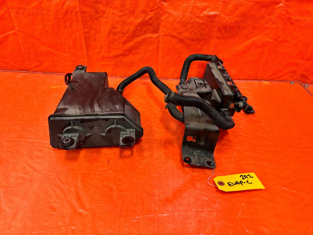 13 20 SUBARU BRZ   FUEL VAPOR CHARCOAL EVAP TANK CANISTER   OEM #2920