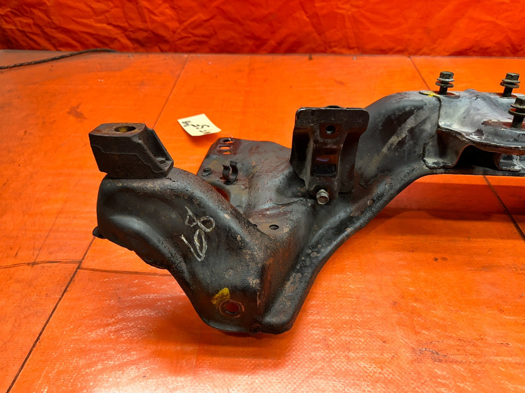1992-1995 HONDA CIVIC FRONT SUSPENSION CROSSMEMBER SUBFRAME OEM #34810