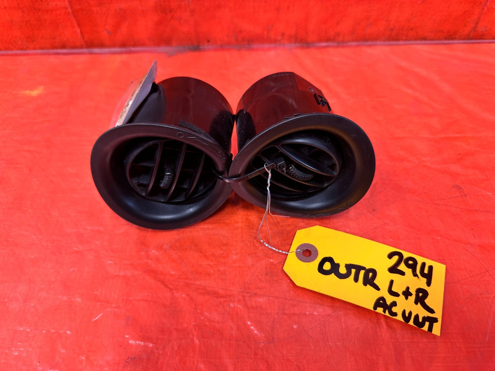 93 97 HONDA DEL SOL   LEFT & RIGHT   AC AIR CONDITIONING VENT   OEM FACTORY 2941