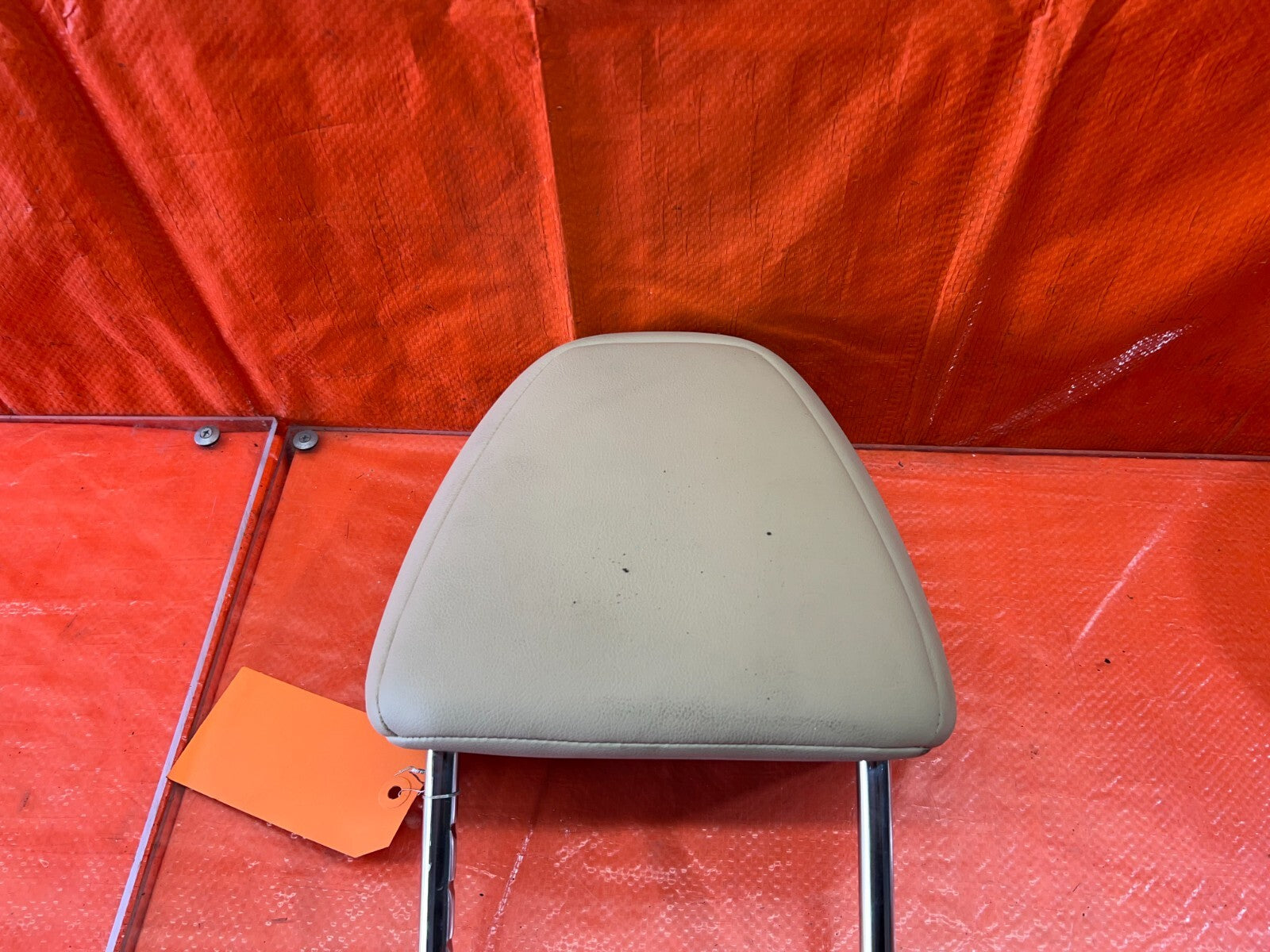 09 10 ACURA TSX   FRONT SEAT HEAD REST LEFT OR RIGHT   IVORY COLOR   OEM #15813