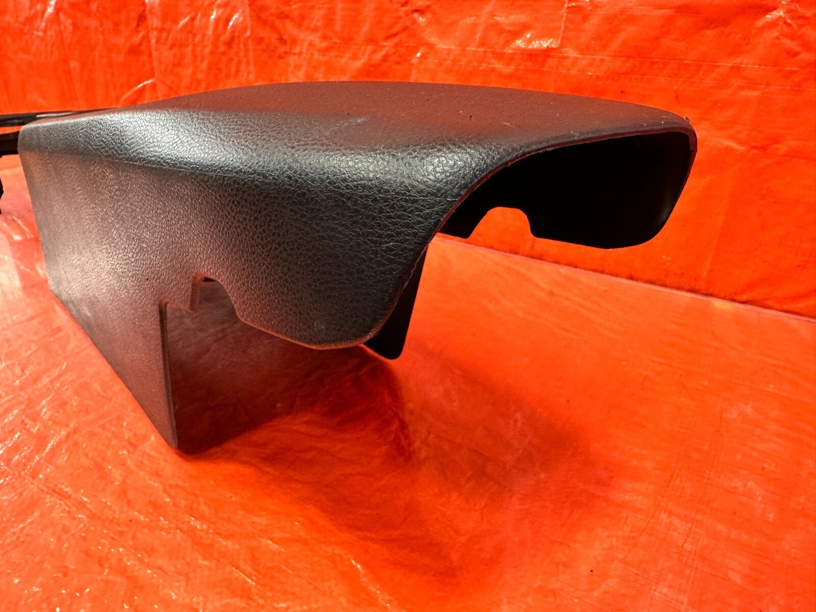 13 20 SUBARU BRZ   ARM REST / CENTER CONSOLE STORAGE COMPARTMENT   OEM #2927