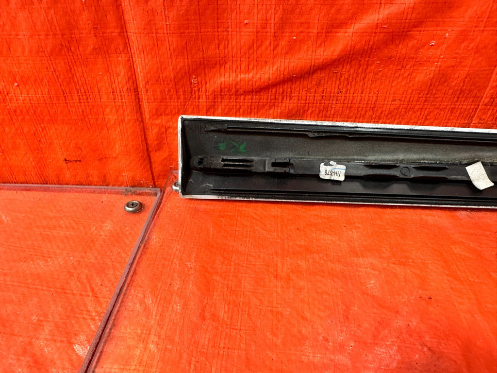 06 11 HONDA CIVIC SI 4D SEDAN   DOOR MOLDING IMPACT STRIP RIGHT FRONT OEM #3006
