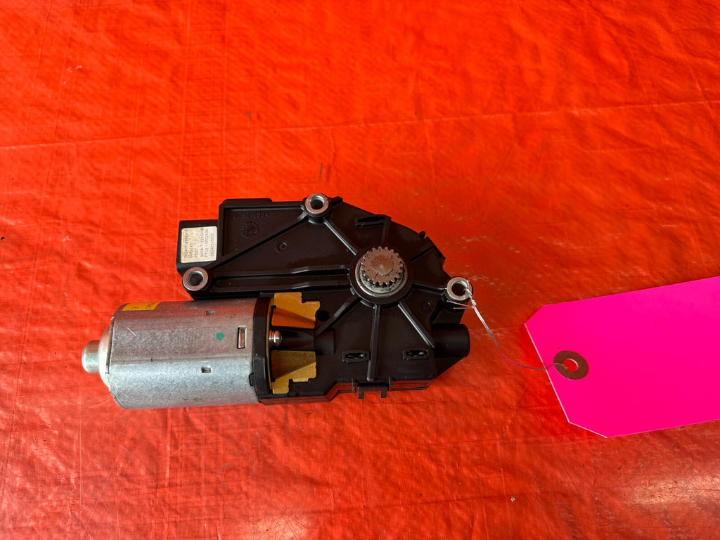 04 08 ACURA TL   SUNROOF MOONROOF SLIDING ROOF MOTOR   OEM FACTORY OE #2346