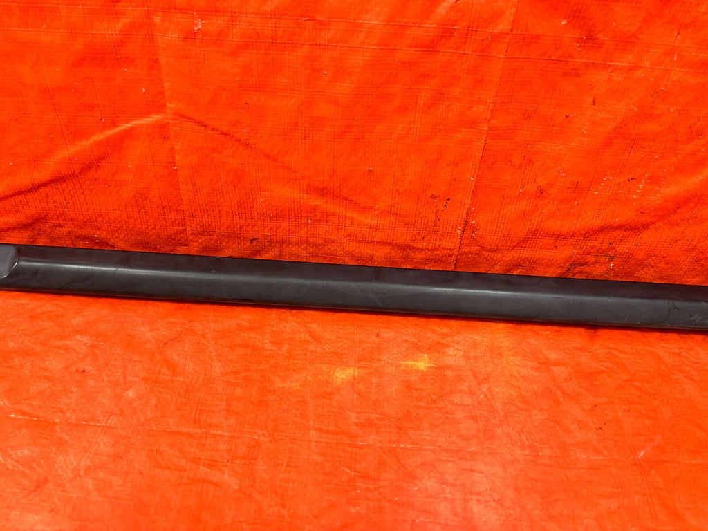 96 00 HONDA CIVIC   SEDAN   DOOR MOLDING IMPACT STRIP   RIGHT FRONT SIDE OEM 2973
