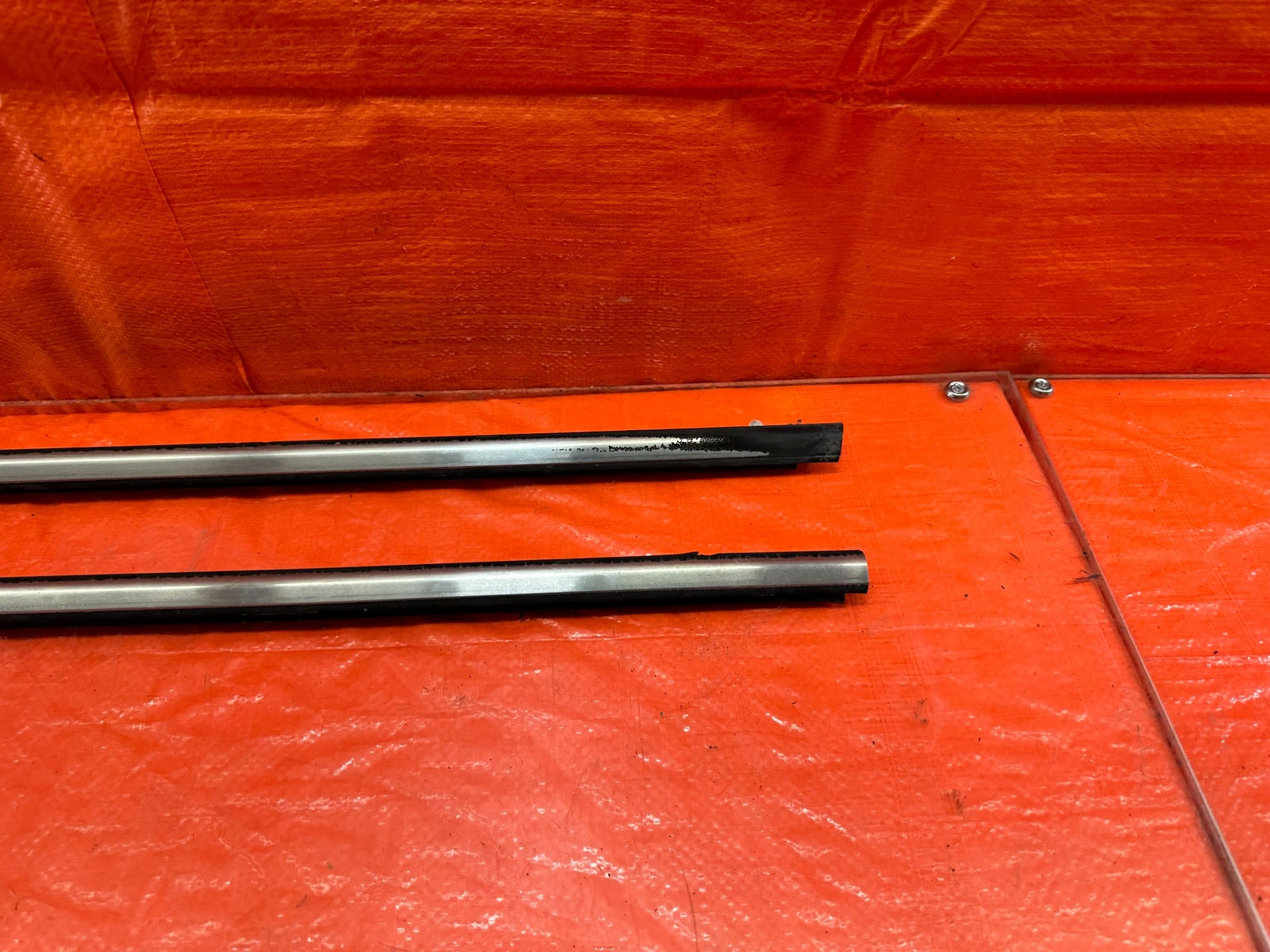 92 93 HONDA CIVIC COUPE & HATCH / EXTERIOR DOOR WINDOW GLASS TRIM SET LEFT RIGHT3