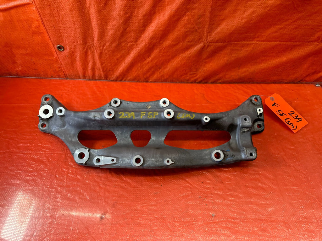 08 12 HONDA ACCORD SEDAN 2.4L FRONT SUB FRAME CROSS MEMBER ALUMINUM BRACKET #2390